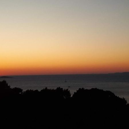 Luminaria Solis Vacation Home Rogoznica  Bagian luar foto