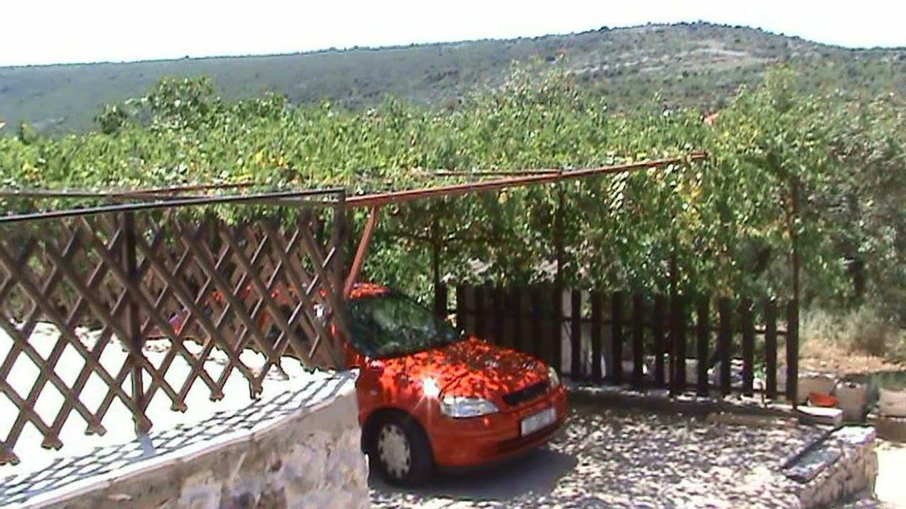Luminaria Solis Vacation Home Rogoznica  Bagian luar foto